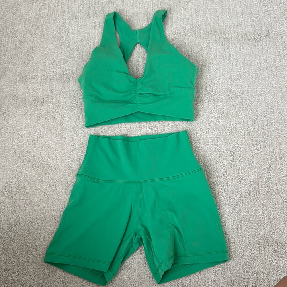 Aritzia Golden Workout Set
